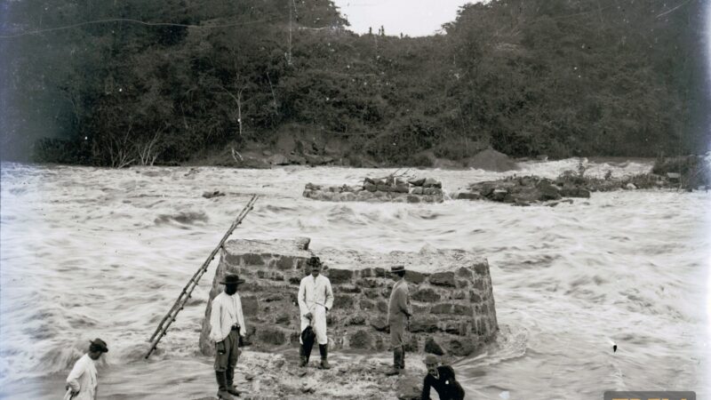 Construção de ponte sobre o Rio Jucu – ES